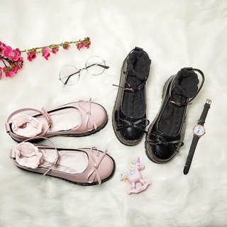 Giày lolita