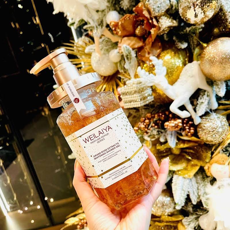 Sữa tắm trắng da cánh hoa hồng Damask ép lạnh chính hãng Weilaiya hot hit