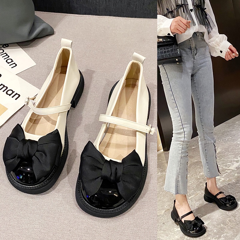 Một từ Khóa màu chặn màu Giày Mary Jane của Phụ nữ Mới Màu đen và Trắng Ngón chân vuông Retro Giày cao gót Chunky Giày nơ