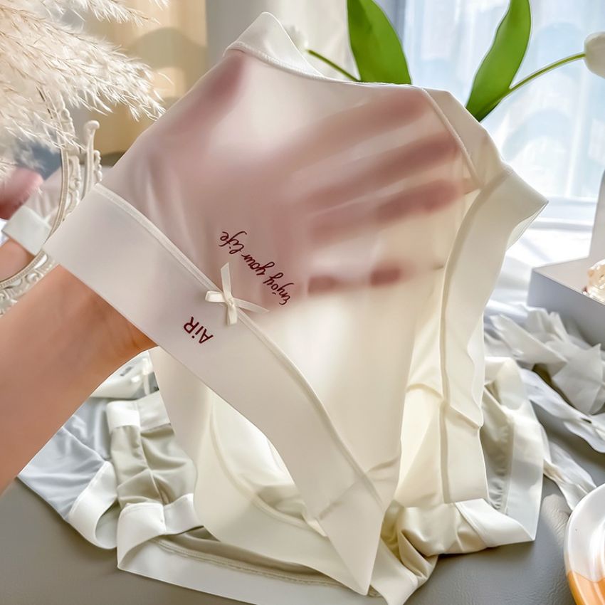 Quần lót nữ su siêu xinh gợi cảm, quần chíp đáy may chắc chắn co dãn 4 chiều ôm dáng sexy  Kingshop L130