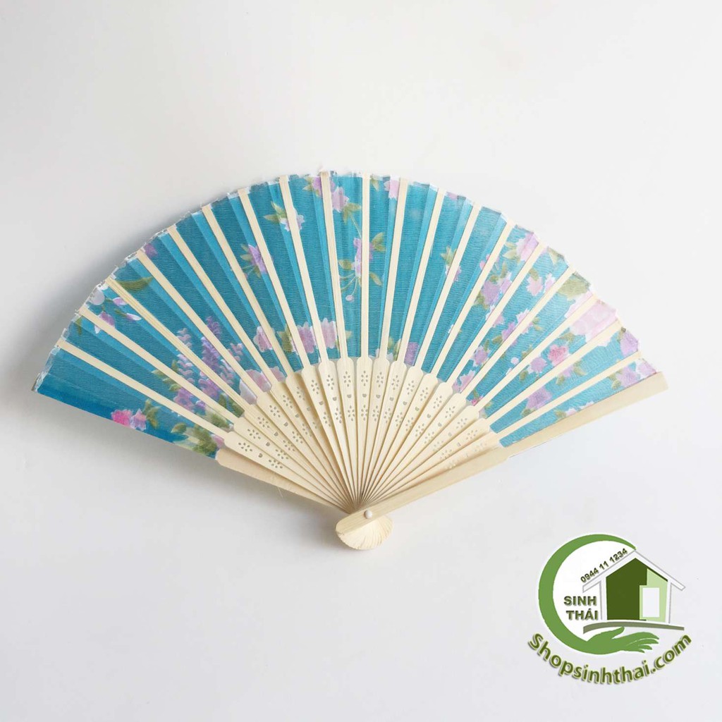 Quạt vải lụa in hoa 3D - quạt dài 21cm - loại dày tốt - giao màu ngẫu nhiên