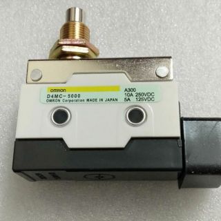 Công tắc hành trình OMROM DM4-5000