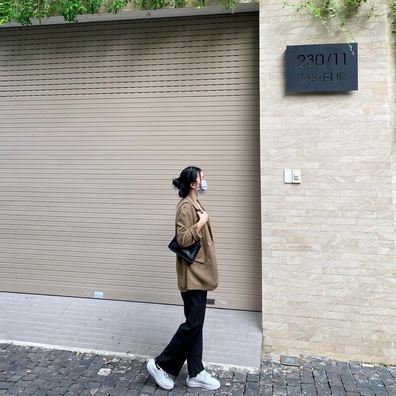 Áo khoác blazer kiểu dáng ulzzang hàn quốc | BigBuy360 - bigbuy360.vn