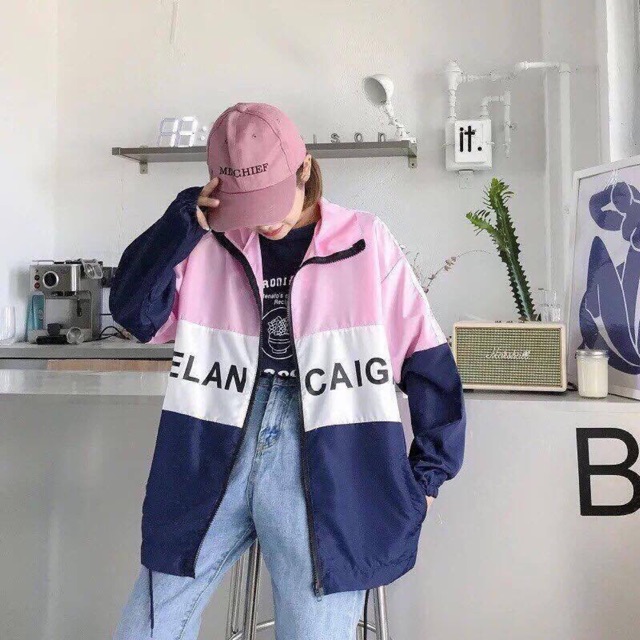 ÁO KHOÁC GIÓ CHẠY VIỀN TAY IN CHỮ