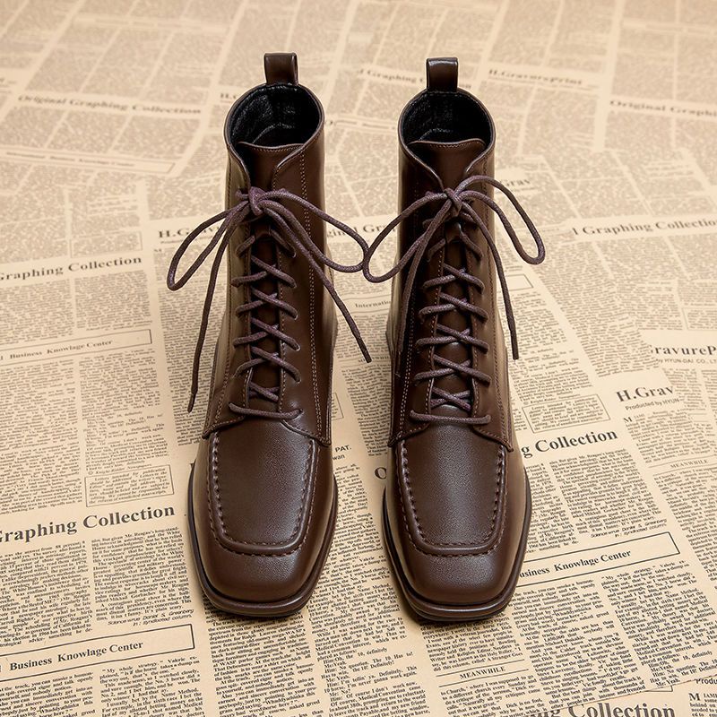 Giày Boot Cao Gót Mũi Vuông Chất Liệu Da Cao Cấp Thời Trang Mùa Thu Đông Theo Phong Cách Châu Âu Cho Nữ