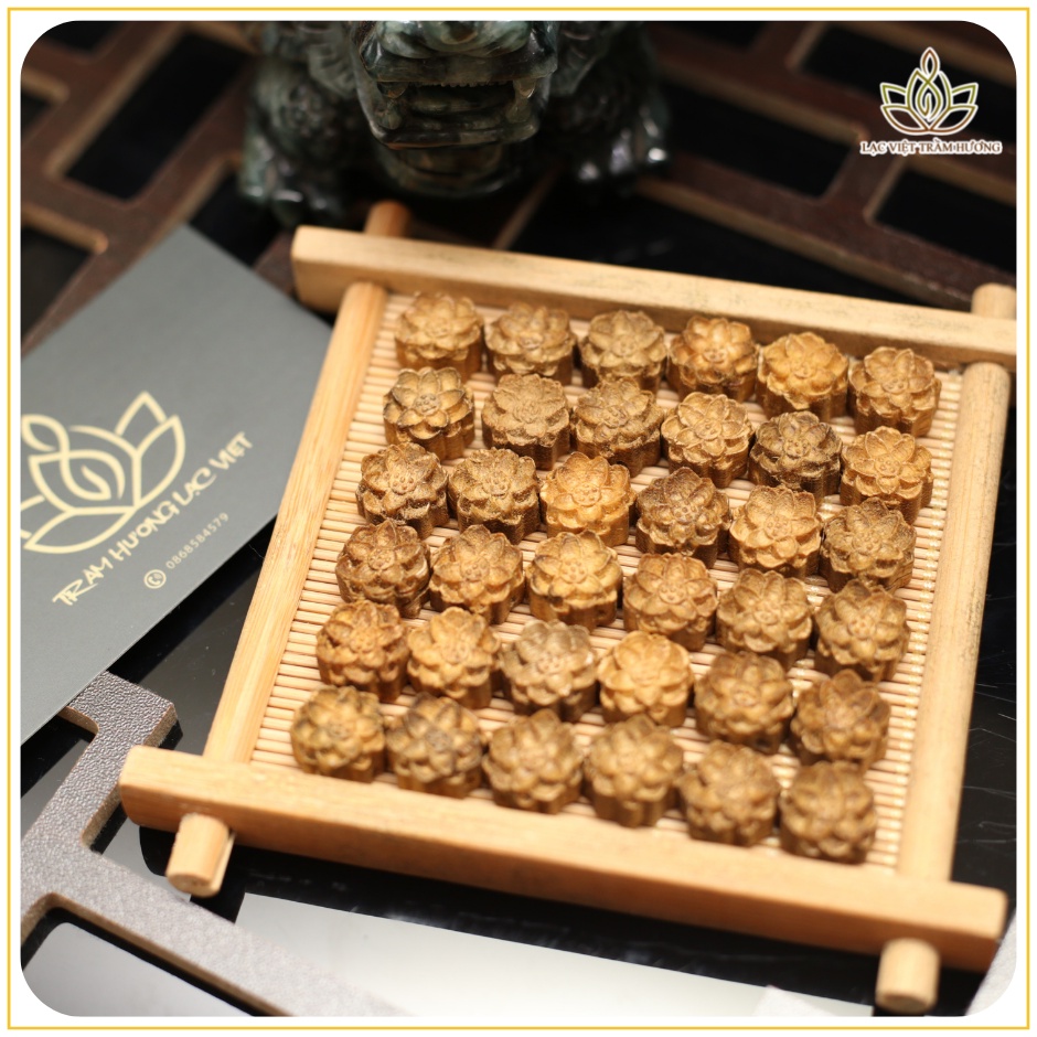 Hoa Sen / Bông Sen Trầm Hương Tốc Việt - Charm Sen Trầm Mix Vòng Tay Trầm Hương Loại 1 Tinh Xảo - Lạc Việt Trầm Hương