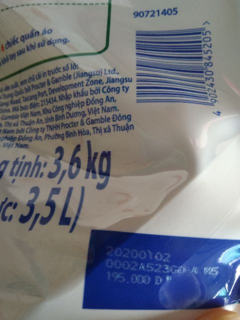 Túi nước giặt Ariel 3.6kg sx: tháng 11/2021