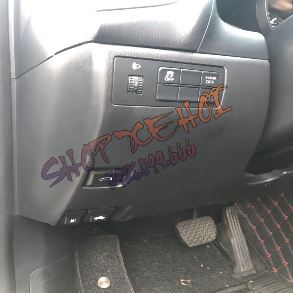 Nút Mở Cốp Xe Mazda 3 Sedan Đời Facelit 2017-2019