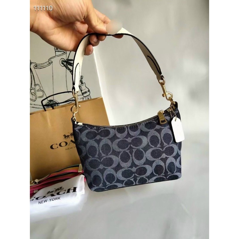 TÚI COACH DEMPSEY C2825