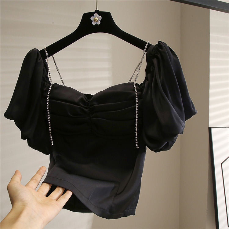 One-word collar chiffon lining careful machine leaking shoulder 100 pleated waist halter halter top 2022 Korean version thin bubble sleeve blouse