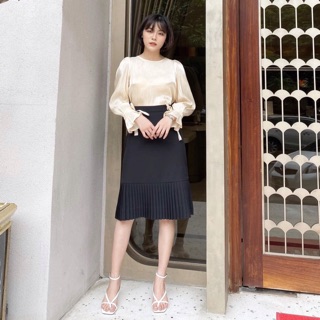 Chân váy xếp ly đuôi
