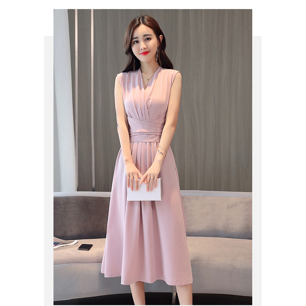 ĐẦM DÁNG DÀI PHỐI DÂY LƯNG XẾP LY - D569