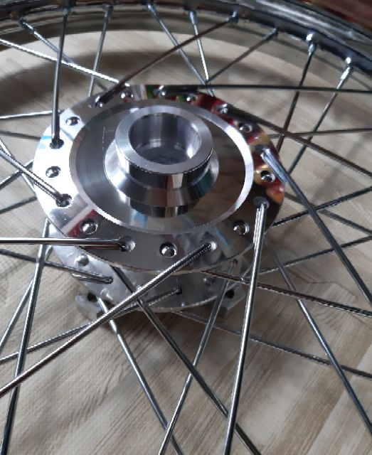 Bánh căm xe Exciter 150 niềng sắt UNION gồm  đã rút căm sẵn