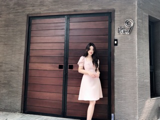 Váy xoè tay bồng