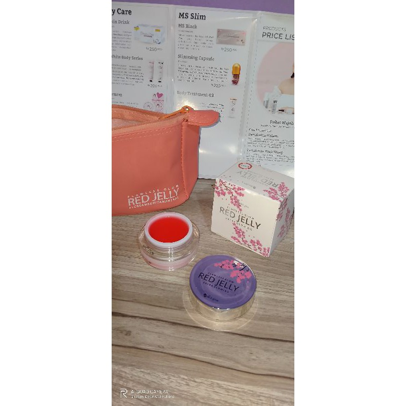 Ms. Ms màu đỏ thạch Tinh chất làm sáng 10% | BigBuy360 - bigbuy360.vn