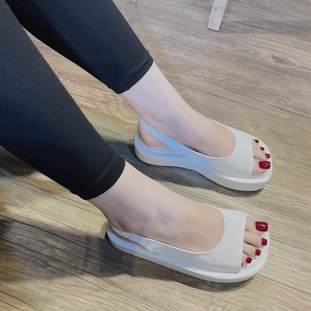 Sandal Nữ,Xăng Đan Cao Su Đế Dày Thời Trang Dành Cho Nữ Đế Bánh Mì Siêu Hot Cực Xinh Nhẹ Mang Êm Chân...