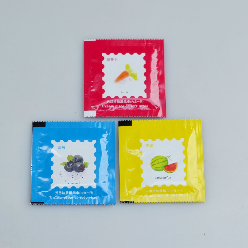 Giấy ướt - Khăn ướt gói vuông không mùi 1 chiếc họa tiết trái cây