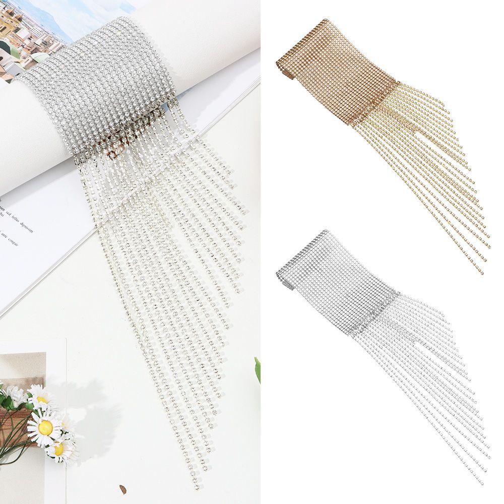 LAY Vòng Tay Đính Đá Lấp Lánh Mới