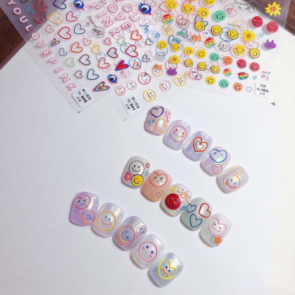 [Hàng mới về] Sticker dán móng tay hình trái tim / mặt cười 5D dễ thương