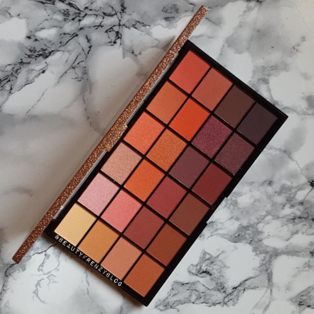 BẢNG MẮT LIFE ON THE DANCE FLOOR GUEST của Makeup Revolution