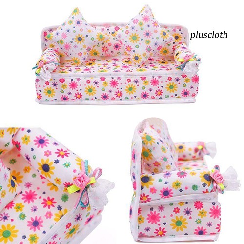 Ghế Sofa Và 2 Gối Mini Trang Trí Nhà Búp Bê