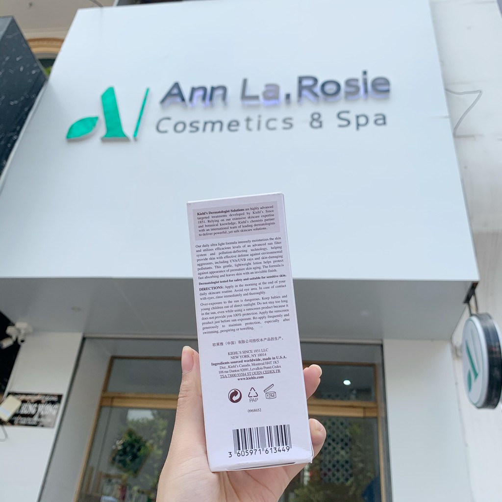 [Mã COS1904 giảm 8% đơn 300K] Kem chống nắng Kiehls ultra light daily spf 50 60ml | BigBuy360 - bigbuy360.vn