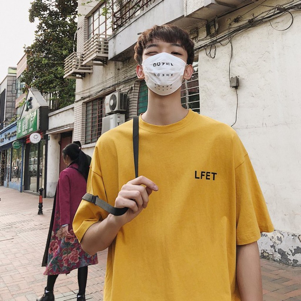 Áo thun nam nữ unisex tay lỡ LF basic tee form rộng oversize 2 màu trắng và đen cotton dáng xuông AT03