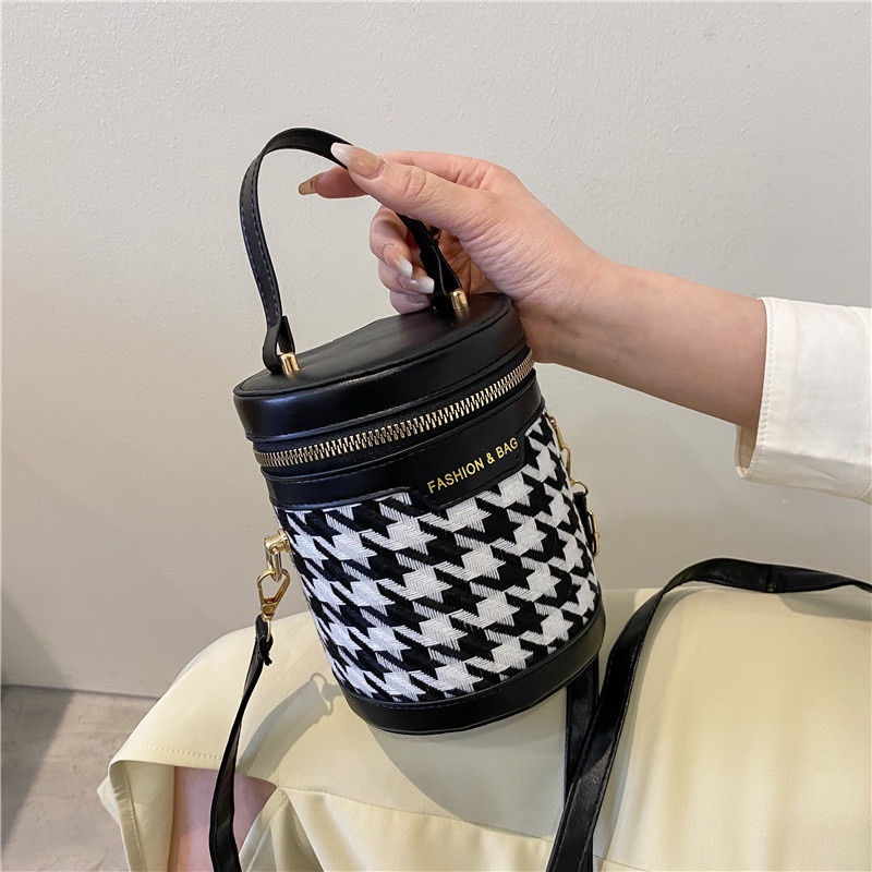 Túi Xách bucket Đeo Vai Sức Chứa Lớn Phong Cách Hàn Quốc Thời Trang Dành Cho Nữ 2022