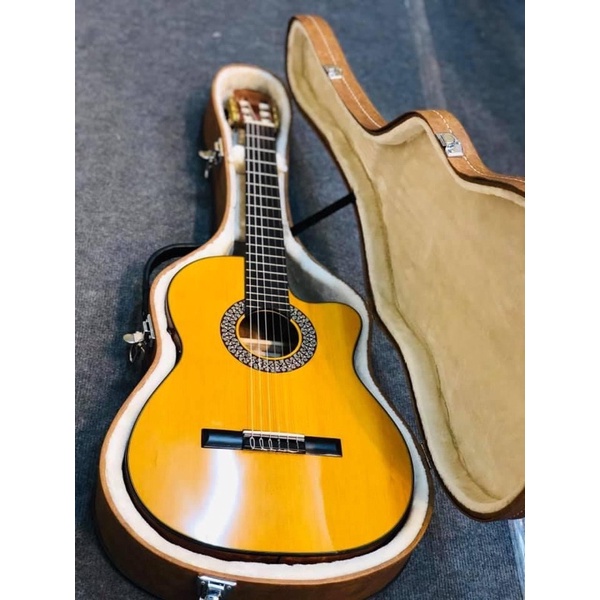 Guitar Flamenco có EQ