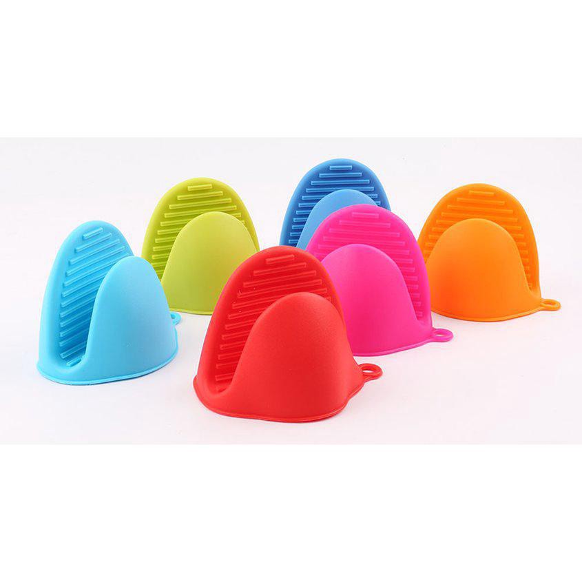 Đôi bao tay silicone cách nhiệt dùng nhấc nồi nhà bếp chống bỏng T2