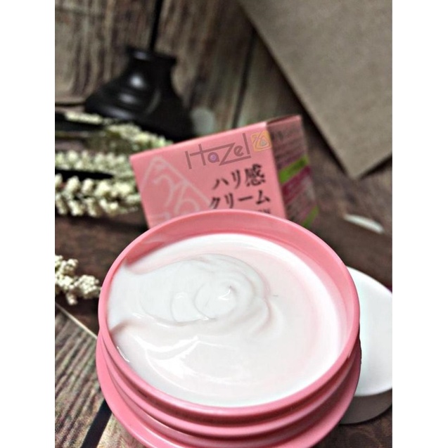 Kem dưỡng da Naris Uruoi Collagen Moisturizing Cream Nhật Bản 48g