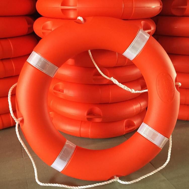 Phao cứu hộ hồ bơi bằng nhựa