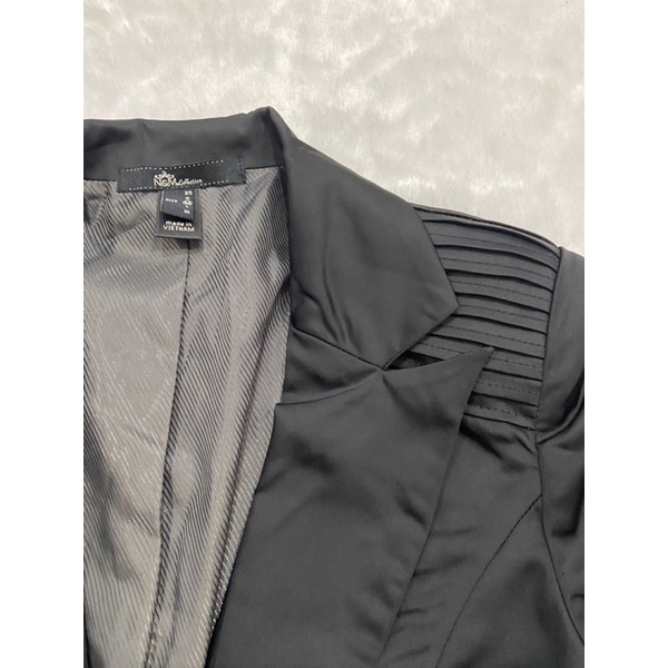 Áo vest nữ xếp li vai Ninomaxx (S, M) - Thanh lý vnxk