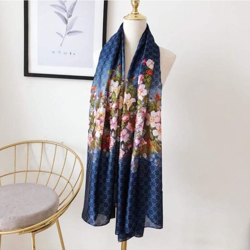 Khăn Choàng Cổ Lụa Cao Cấp