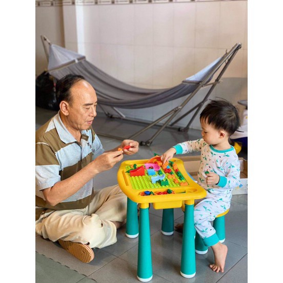 Bàn lego cho bé đa năng đủ bộ có ghế - cho bé thoả sức lắp ghép sắp xếp vừa học vừa chơi