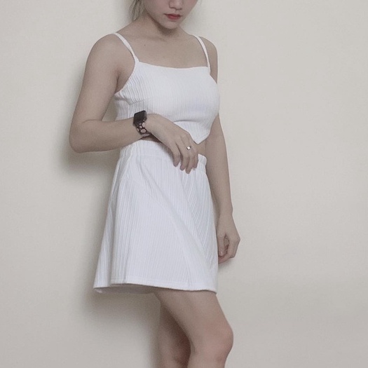 Chân Váy Chữ A Ngắn, Áo 2 Dây Kèm Khoác Crop Free Size Dưới 55kg | BigBuy360 - bigbuy360.vn