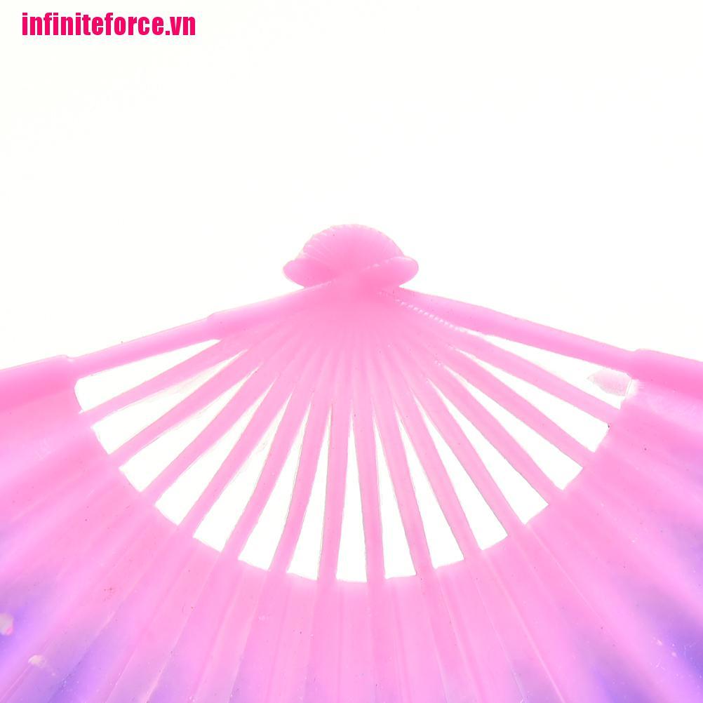 1 Quạt Đồ Chơi Nhiều Màu Sắc Cho Búp Bê Barbie