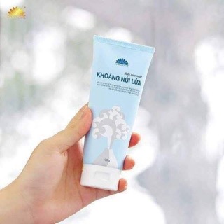 [ TẶNG NƯỚC HOA] Sữa rửa mặt thải độc trắng da