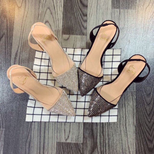 Mã Zara Baszic Sling Back mũi nhọn cut 1 eo xinh sang quá 
✔️ Sz: 35-38