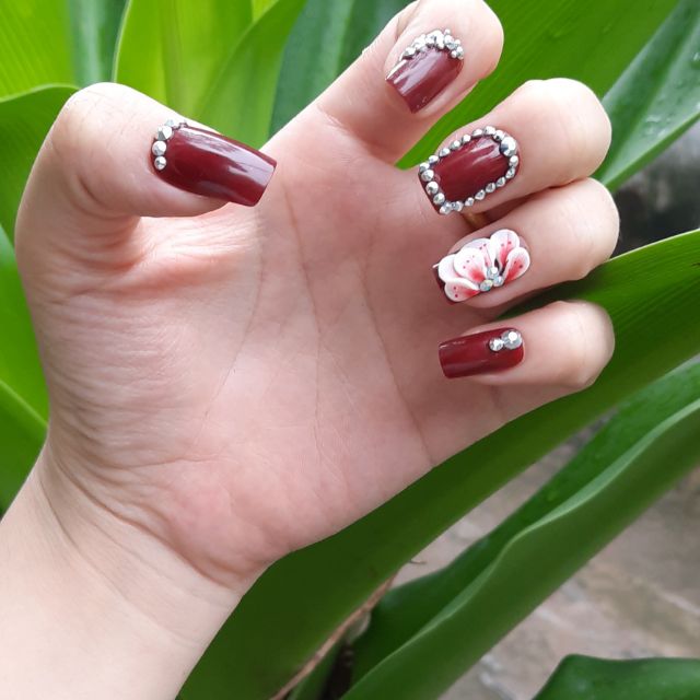 Bộ móng tay thiết kế k1 màu đỏ đô