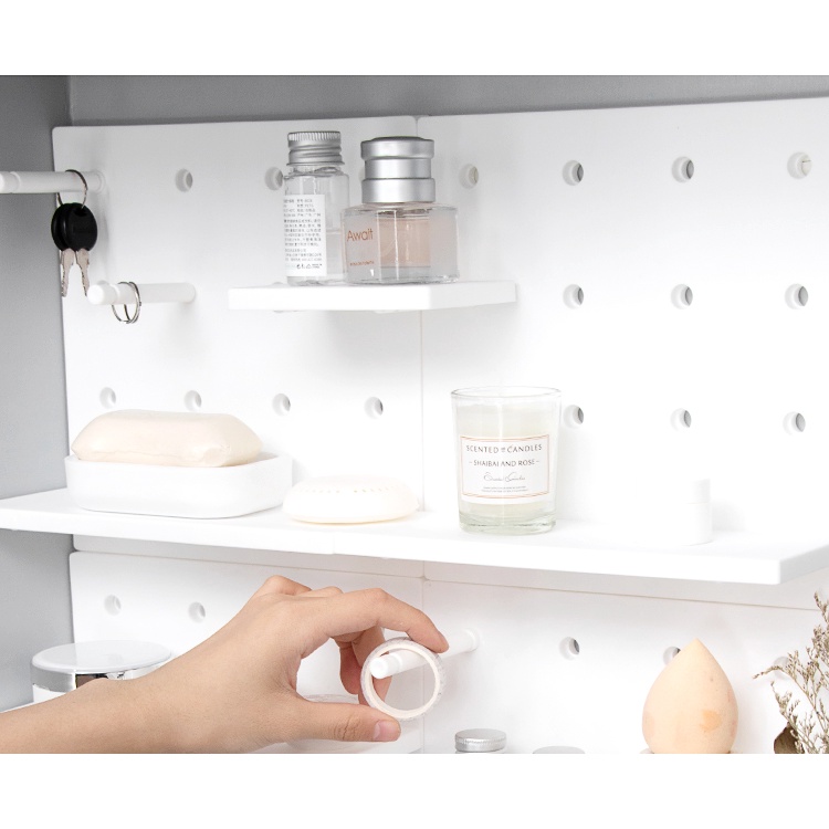 Tấm bảng nhựa dán tường với lớp dán 3M siêu chắc chắn để decor trang trí bàn học, bàn làm việc