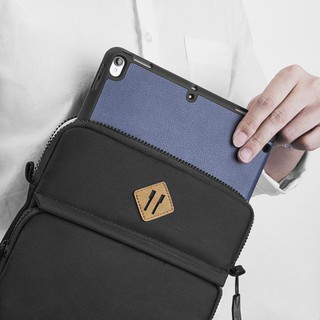 TÚI ĐEO CHÉO TOMTOC (USA) MULTI FUNCTION SHOULDER FOR IPAD/TABLET
