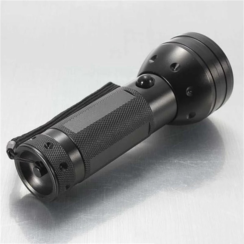 Đèn Pin Led 51 Bóng UV Không Cần Pin Dùng Để Dò Kim Ngân Hàng Và Thú Cưng