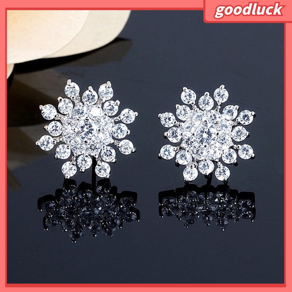 Đôi Khuyên Tai Hình Hoa Tuyết Đính Đá Thời Trang Cho Nữ
