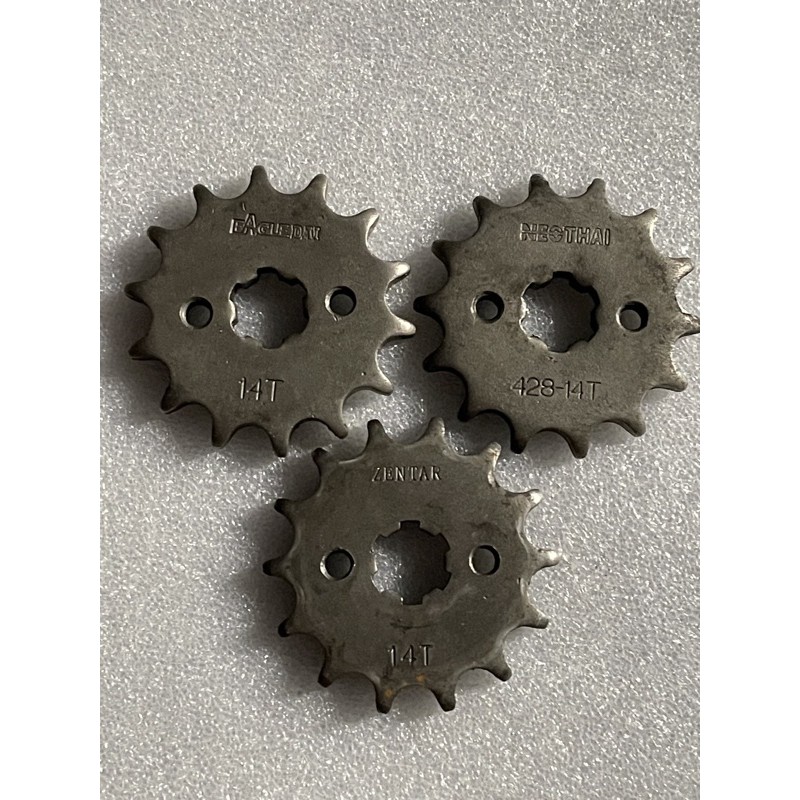 Nhông trước xe máy để chế làm xiên nướng thịt