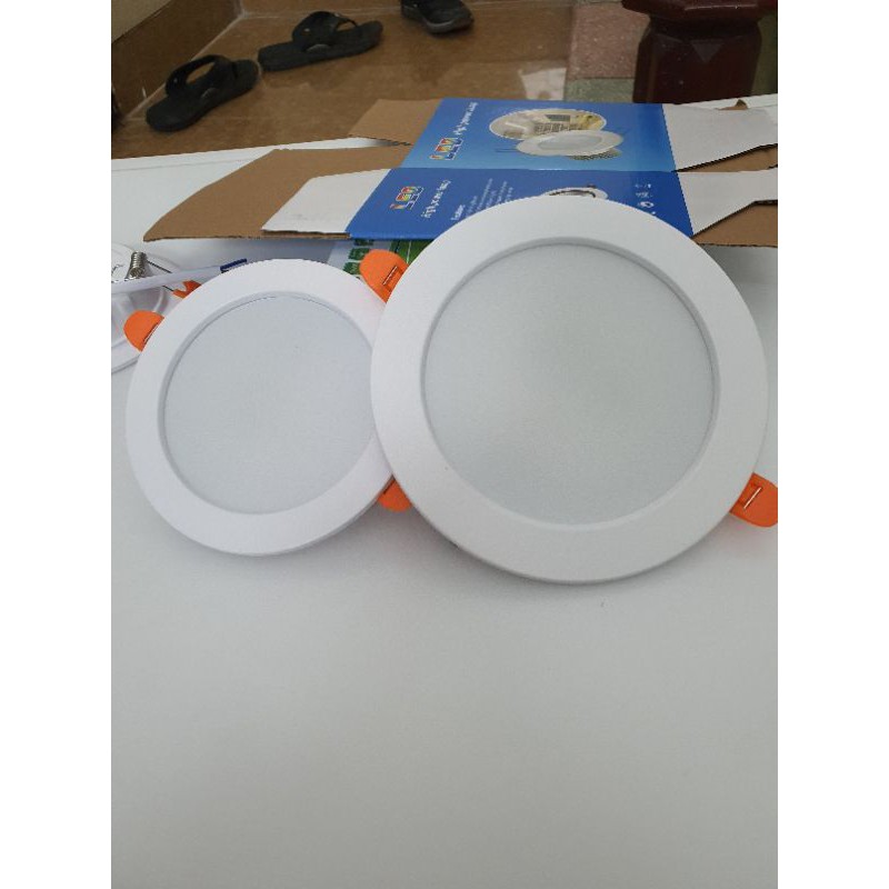 Đèn âm trần 6w 8w 12w lỗ khoét 75, 90, 110mm