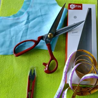 Kéo cắt vải pin cao cấp 210k