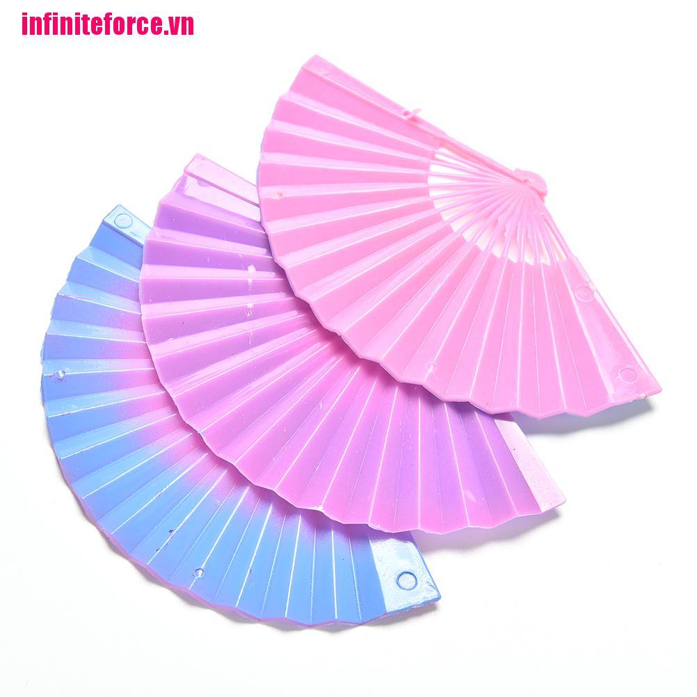1 Quạt Đồ Chơi Nhiều Màu Sắc Cho Búp Bê Barbie