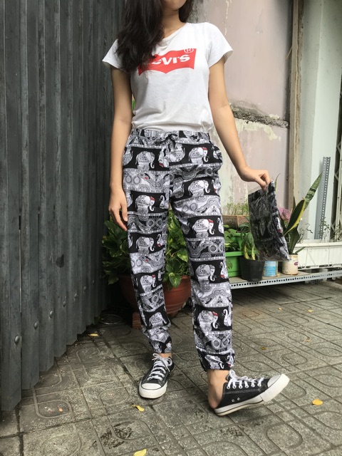 4 Quần Lanh Dài Thổ Cẩm nhiều họa tiết hàng VNXK từ 45-65kg quần lanh bo gấu hoặc quần lanh ống suông KÈM ẢNH CHỤP THẬT | BigBuy360 - bigbuy360.vn