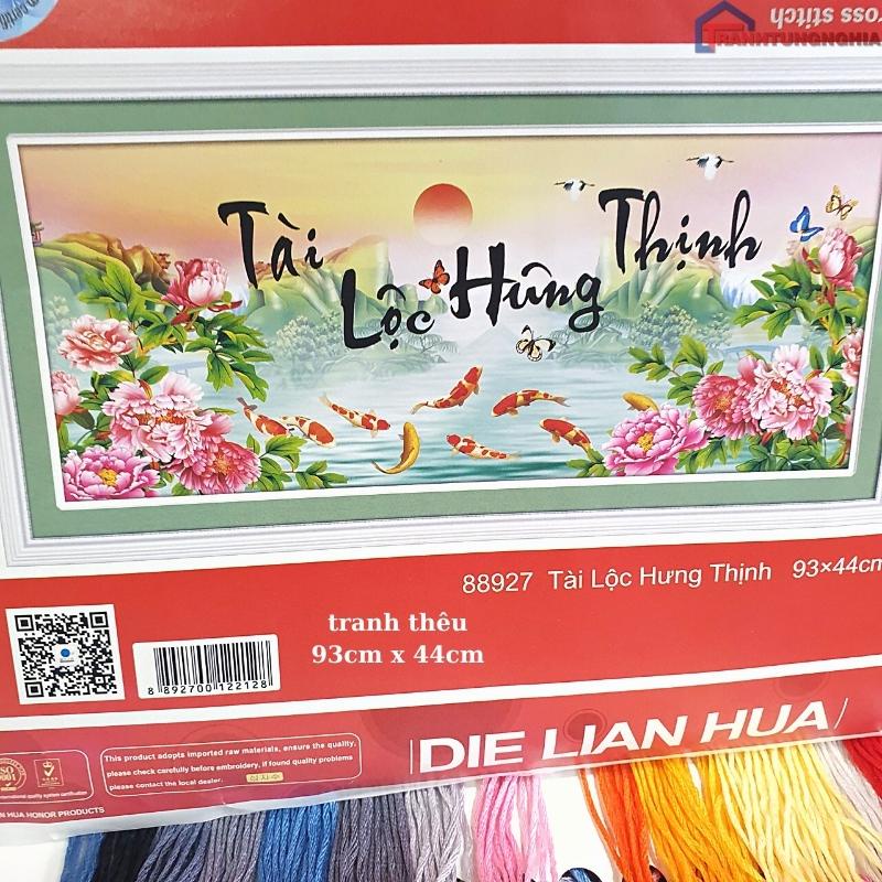 Tranh thêu chữ thập Cá cửu ngư quần hội
